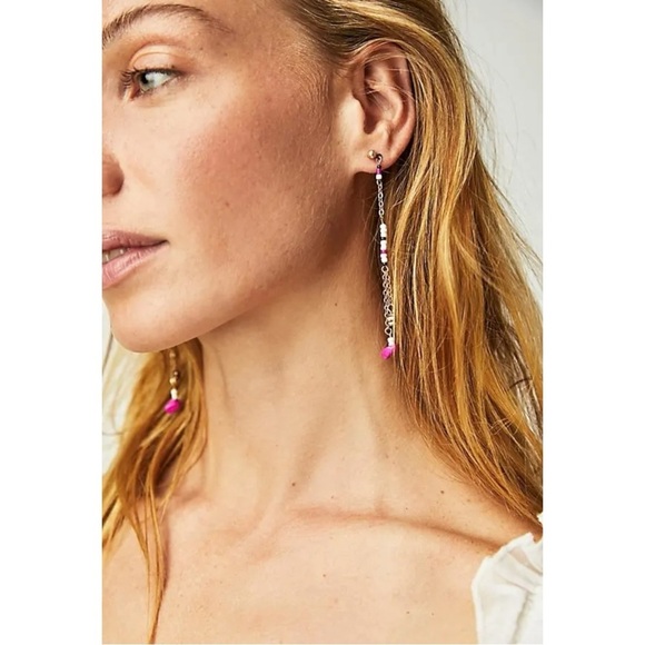 Free People Sirens Hoop Set Gold Hot Pink NWT Dangles Earrings Bohemian Daggers - Picture 3 of 12